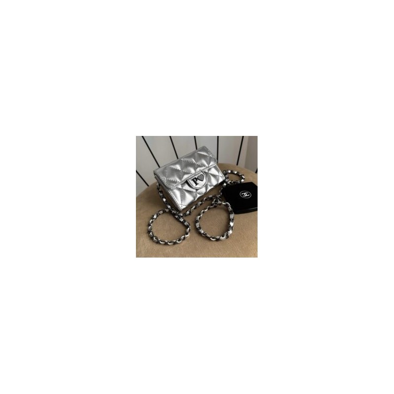 Mini Flap Cadena Negra Color Silver