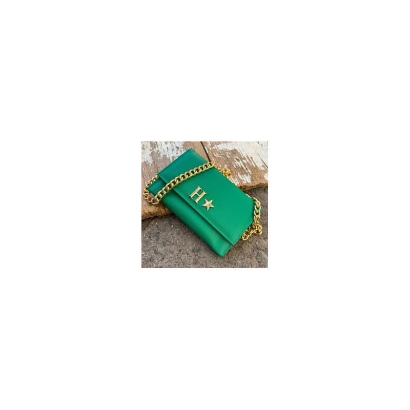 Aura Clutch – Bag Esmeralda Cadena Chunky Oro