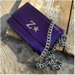 Aura Clutch – Bag Purple Shine Cadena Chunky Plata